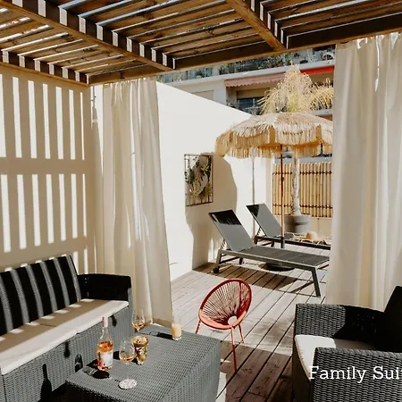 Palm Boutique Hotel